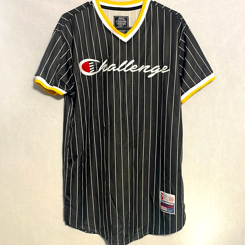 Black and White Striped Men's Jersey